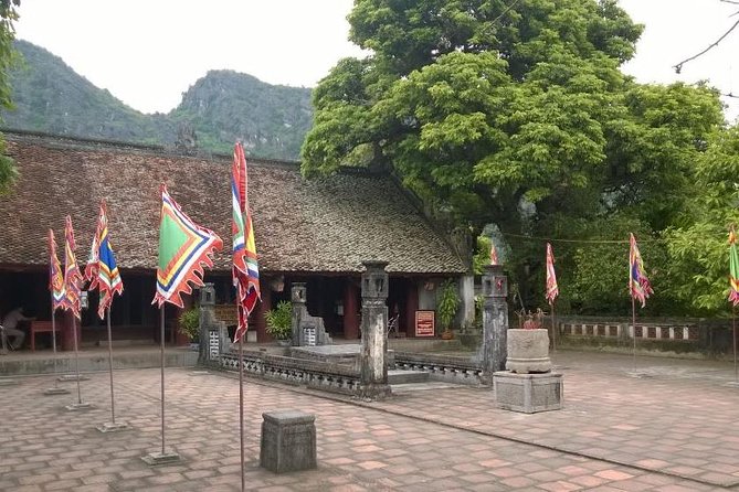 Tam Coc Boat Trip & Hoa Lu Ancient (Small Group & Limousine Car) - Traveler Reviews and Ratings