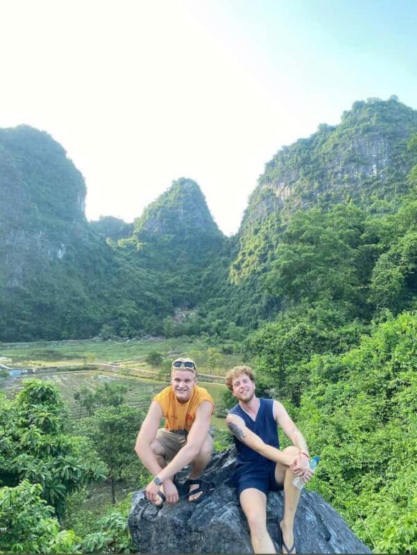 Tam Coc: Museum Visit & 40-Year-Old Dundj Farm Experience - Analyzing the Value