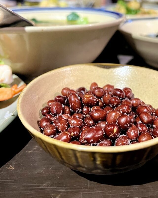 Tam Vi Michelin Restaurant: Authentic Vietnamese Dining Experience - Timing and booking details that can save you trouble