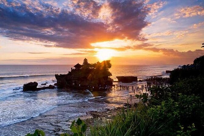 Taman Ayun And Tanah Lot Temple Sunset Tour - Overview of the Taman Ayun and Tanah Lot Temple Sunset Tour