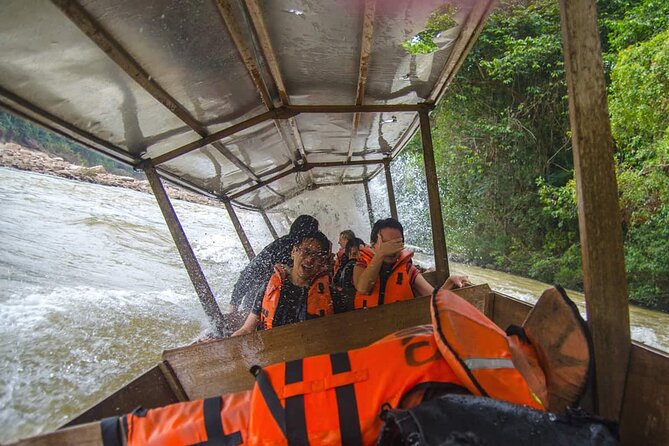 Taman Negara National Park Tour With Local Guide and Canopy Walk - Inclusions and Exclusions