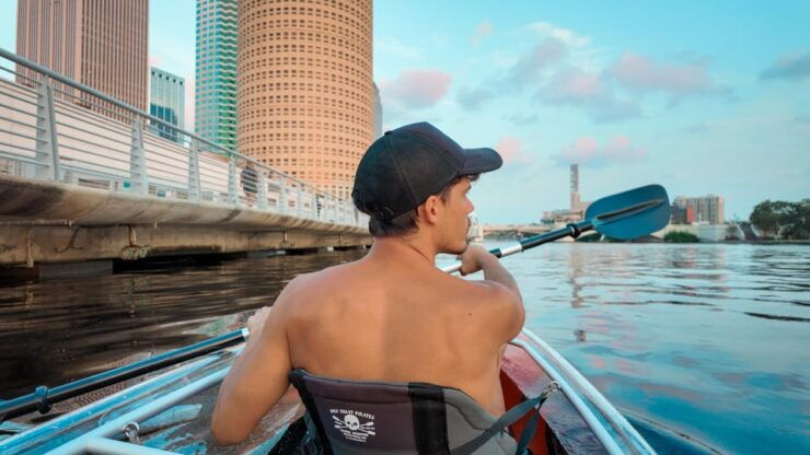 Tampa: Clear Glowing Kayak Nighttime Tour - Experience Highlights