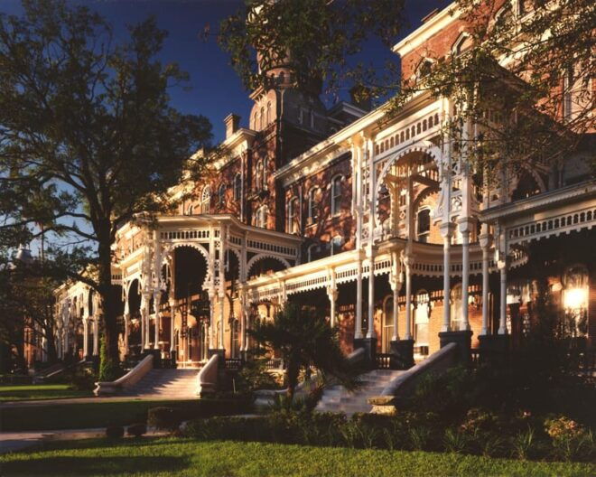 Tampa: Henry B. Plant Museum Entry Ticket With Audio Guide - Insights Into Floridas Tourist Industry
