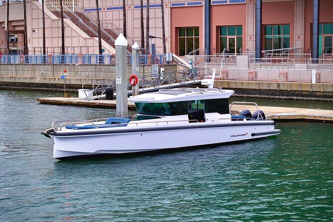 Tampa Luxury Private Charter Rental: 38' Boat Rental with Captain - First Impressions of the Tampa Luxury Private Boat Experience