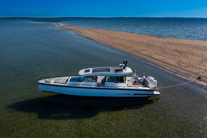 Tampa Luxury Private Charter Rental: 38' Boat Rental with Captain - Good To Know