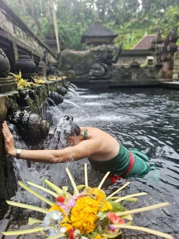 Tampaksiring: Melukat Purification Ritual for First-Timers - What to Expect from the Melukat Tour in Bali