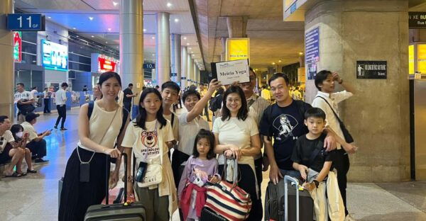 Tan Son Nhat International Airport Pick Up And Drop Of - Communication and Reminders