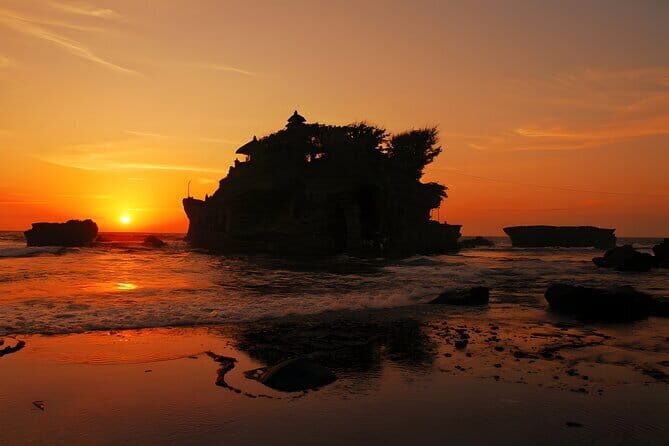 Tanah Lot Half Day Sunset Tour Packages - Transportation and Extras: Comfort and Convenience