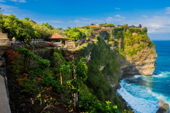 Tanah Lot, Padang Beach, Uluwatu Sunset, & Kecak Dance Tour - Tanah Lot Temple Visit