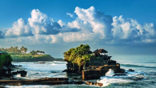 Tanah Lot, Padang-Padang Beach & Sunset at Uluwatu Temple - The Sum Up