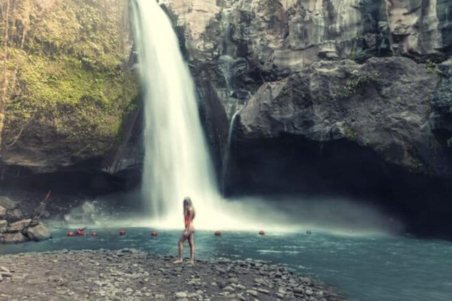 Tanah Lot Temple With Ubud Tour and Watching the Kecak Dance - Relaxing at Tegenungan Waterfall