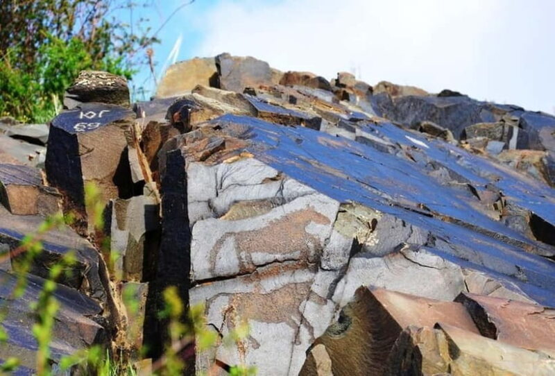 Tanbaly Gorge: Ancient Petroglyphs UNESCO Site Day Tour - Comfort and Practicalities