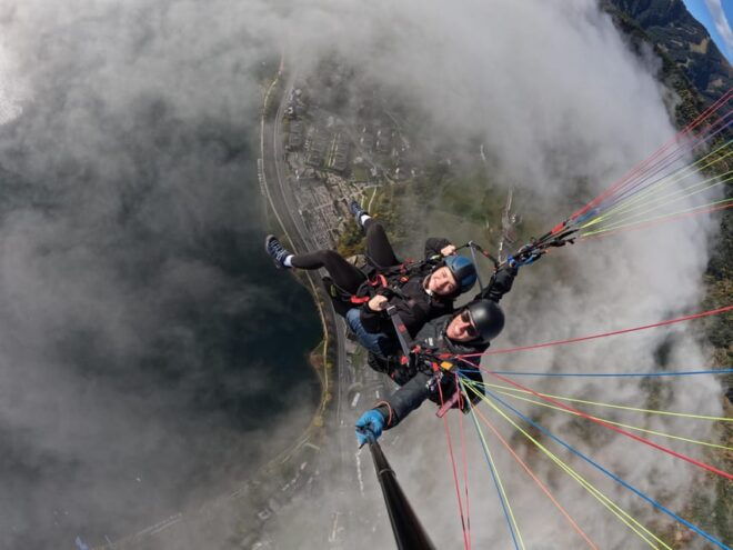 Tandem Paragliding: Early Bird Flight - Booking and Cancellation