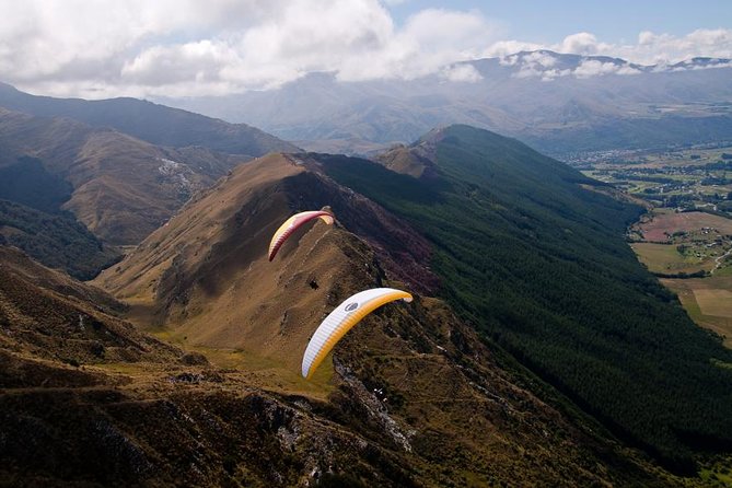 Tandem Paragliding Flight From Coronet Peak, Queenstown - Return Transfers From Queenstown
