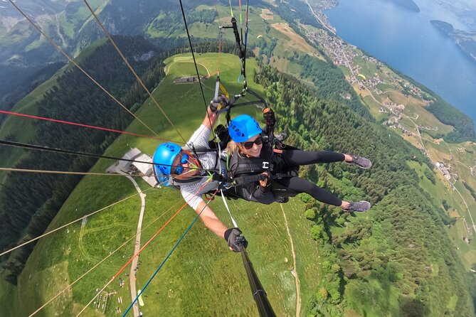 Tandem Paragliding Flight in the Lucerne Region - Tips and Recommendations