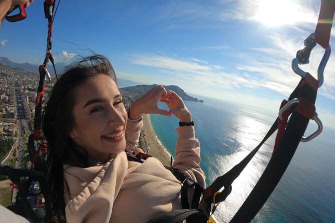 Tandem Paragliding in Alanya With Professional Licensed Pilots - Additional Details and Considerations