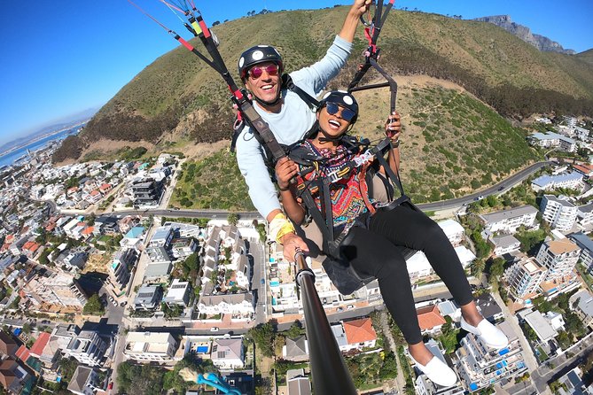 Tandem Paragliding in Cape Town - What Is Tandem Paragliding?