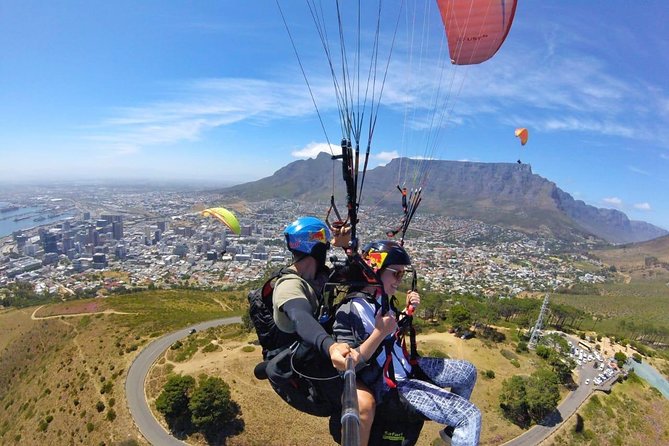 Tandem Paragliding in Cape Town - Inclusions and Meeting Details