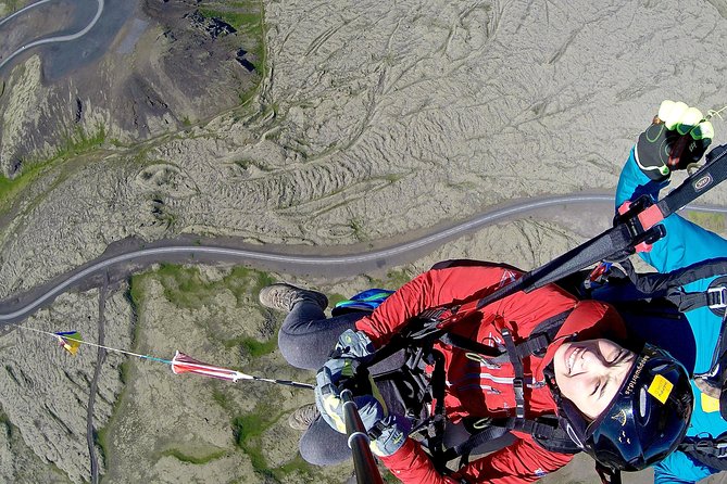 Tandem Paragliding Over the Rugged Lava Fields at Blue Mountains - Overview of the Experience