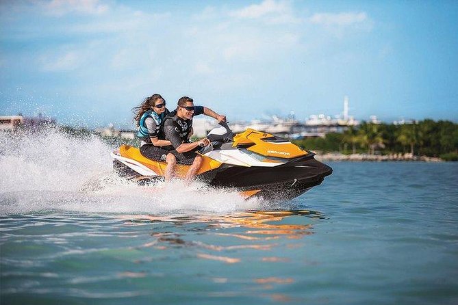 Tandem Parasailing and Jet Ski in Puerto Del Carmen - The Sum Up