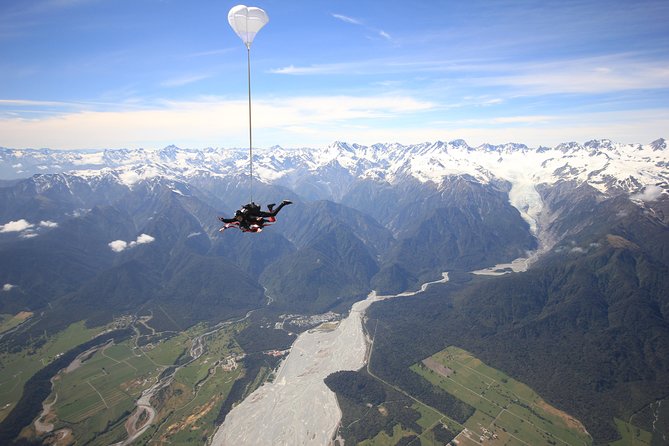 Tandem Skydive 16,500ft From Franz Josef - Logistics and Accessibility
