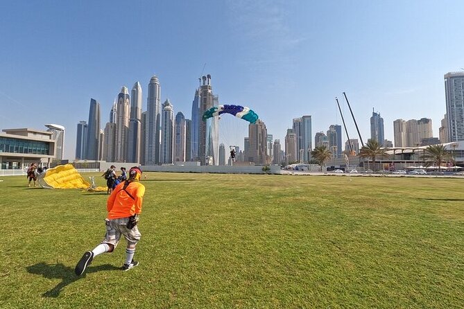 Tandem Skydive Experience in Dubai - Meeting and Pickup Information