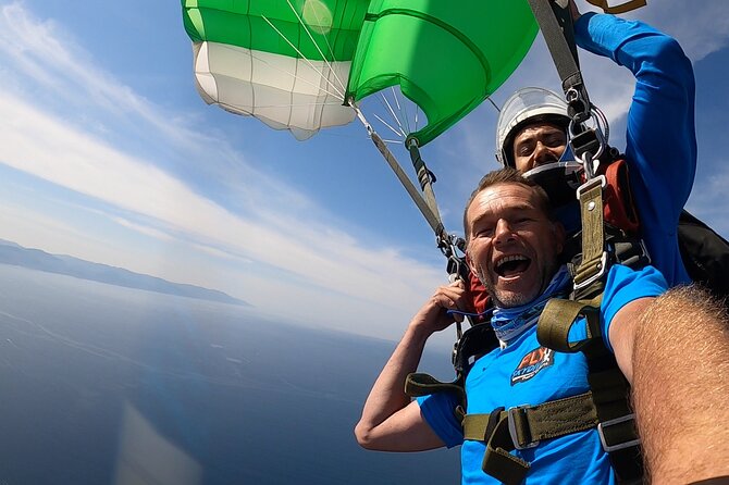 Tandem Skydive in Puerto Vallarta With Beach Landing - Common Questions