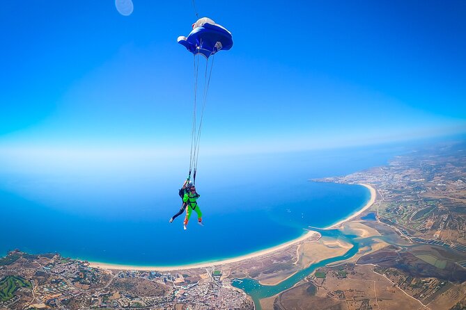 Tandem Skydiving Algarve 10.000ft — 3500m - Overview of the Skydiving Experience
