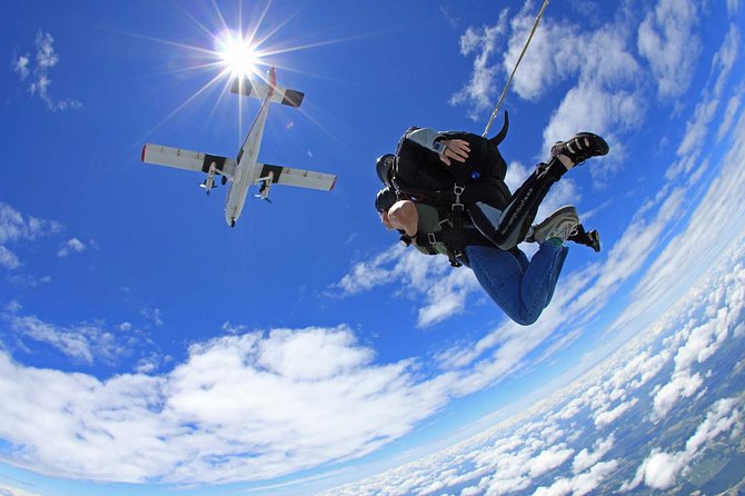 Tandem Skydiving : Thai Sky Adventures Pattaya With Return Transfer - Weight Limitations and Surcharge