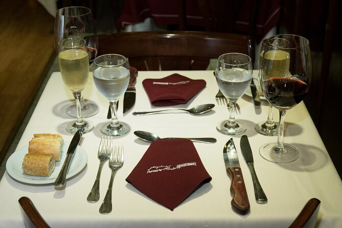 Tango Show and Optional Dinner at Esquina Homero Manzi - Inclusions