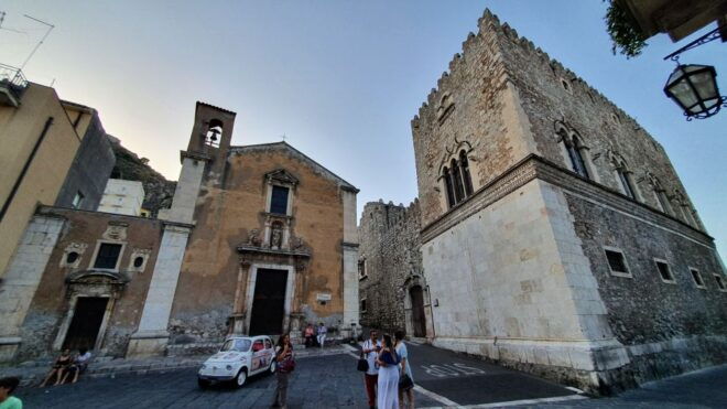 Taormina: Audio Guide Sightseeing Tour on Your Smartphone - Highlights and Atmosphere of Sicilian Life