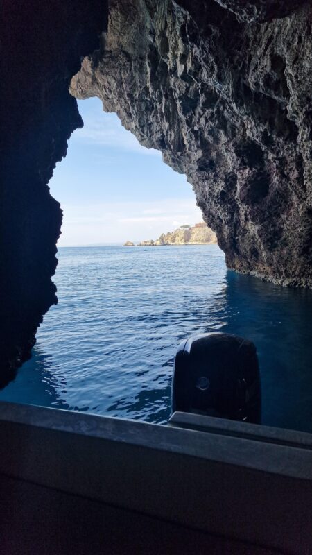 Taormina: Coastline Boat Tour with Aperitif and Snorkeling - FAQ