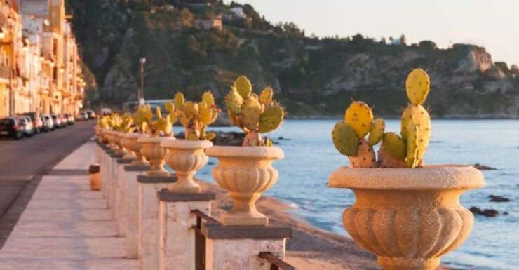 Taormina, Isola Bella and Castelmola From Catania - Booking Information