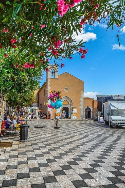 Taormina-Savoca (Film Location the Godfather) - Good To Know