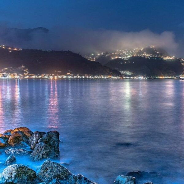 Taormina Sea: Pizza Under the Stars on Board - The Sum Up