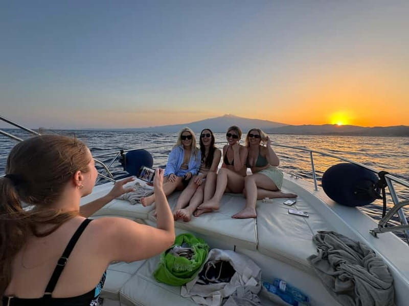 Taormina: Sunset Boat Tour with Dolphin Watching & Aperitif - Why This Tour Is Worth It
