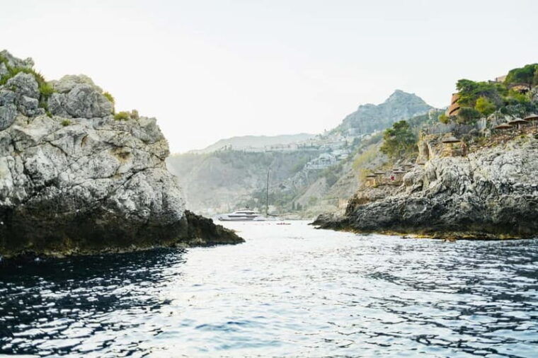 Taormina: Sunset Boat Tour with Dolphin Watching & Aperitif - Final Thoughts