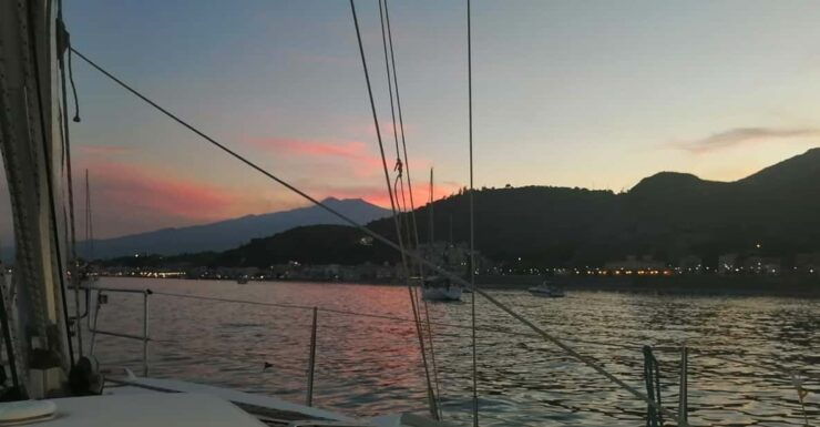 Taormina: Sunset Cruise With Aperitif and a Glass of Wine - Good To Know