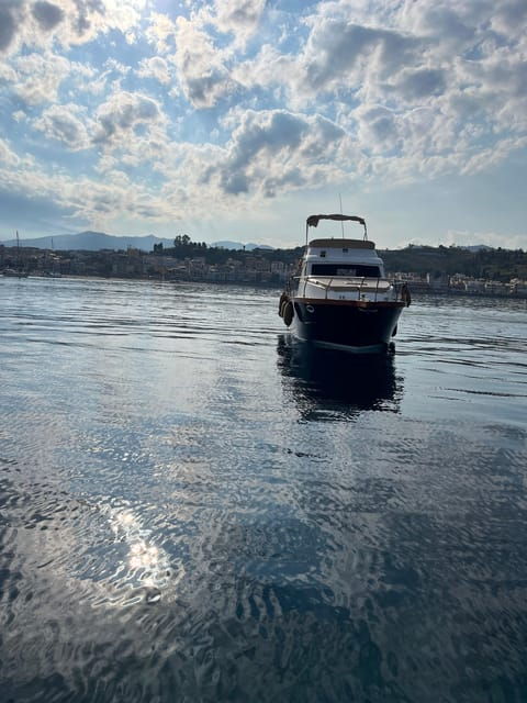 Taormina Tour Lady Fra - Snorkeling and Sunbathing Options
