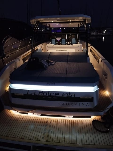 Taormina: Unforgettable Yacht Private Tour Experience - Activities and Experiences