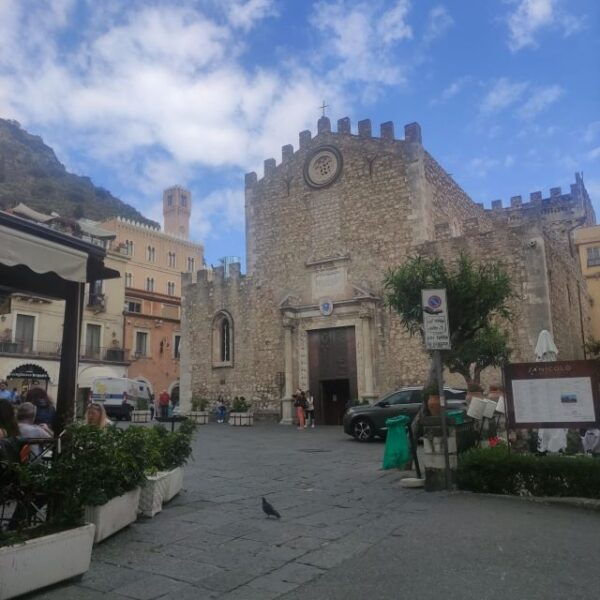 Taormina Walking Tour & Ancient Theather Private or Shared - The Sum Up
