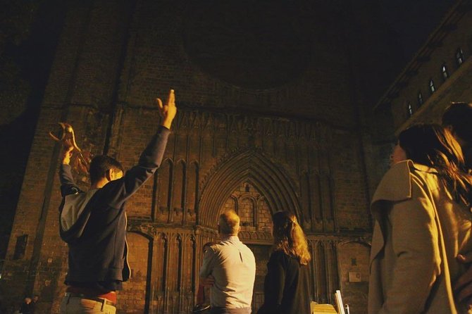 Tapas and Wine Walking Tour in Barcelona - Highlights of the Tour