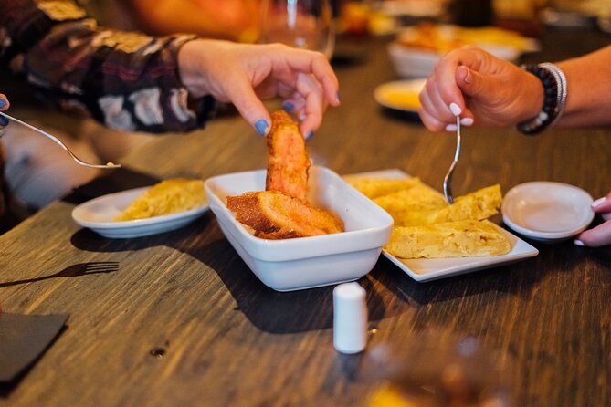 Tapas and Wine Walking Tour With Optional Flamenco Experience - Flamenco Show: A Cultural Experience