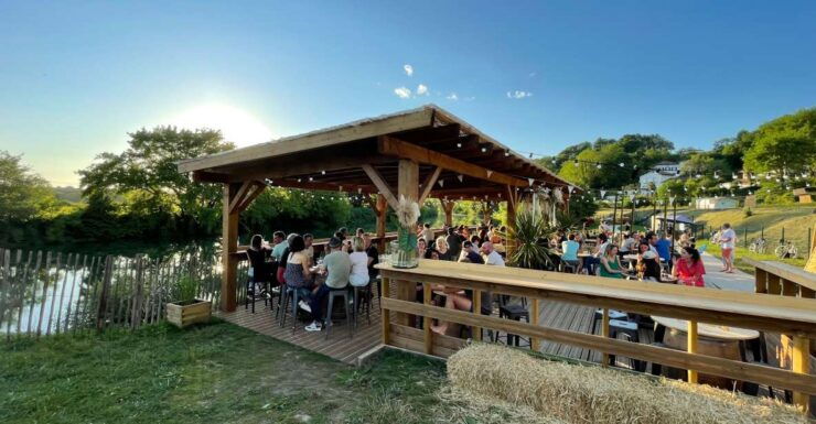 Tapas Aperitif Walk in Bayonne - Tour Duration and Guide Information