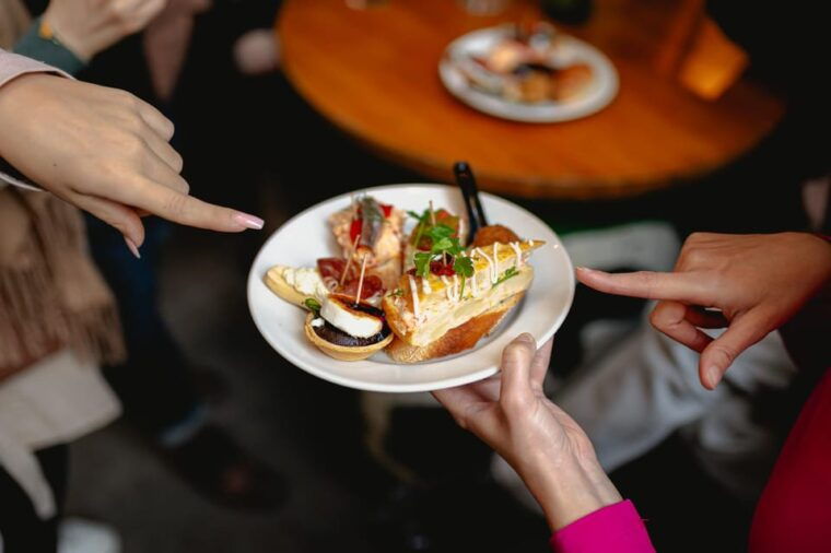 Tapas Food Tour With Dinner in Barcelona - Taste Traditional and Modern Tapas