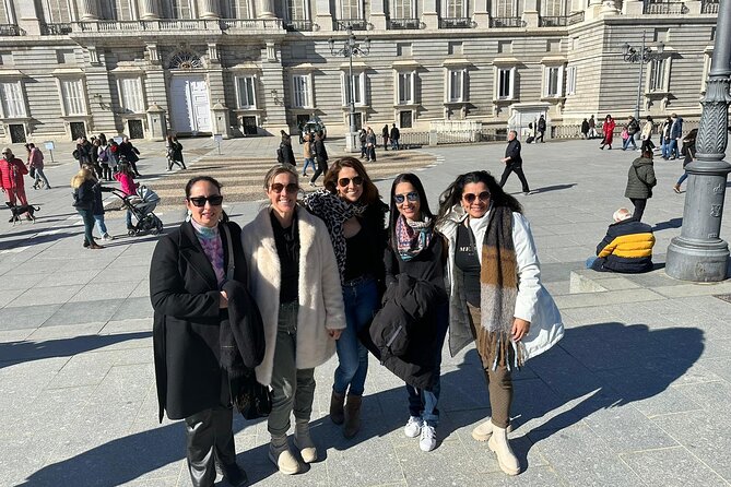 Tapas in Gran Vía - Tapas and Wine Pairing Experience