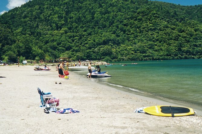 Tarawera and Rotorua Lakes Eco Tour by Boat With Guide - Background