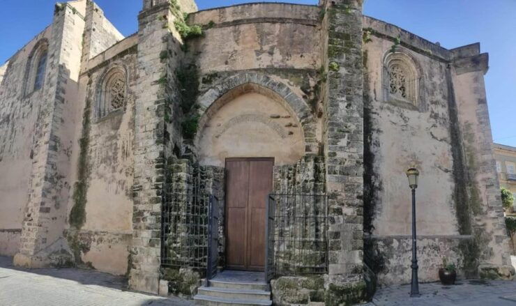 Tarifa Outdoor Escape Game: Through the Eyes of an Alchemist - Experience Highlights