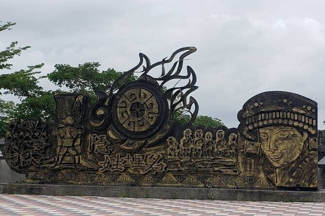 Taroko, Qingshui Cliff, Xincheng Old Street & Qixingtan Day Tour - Bonus: Mambo Marine Ecological Park and Four-Eight Highland