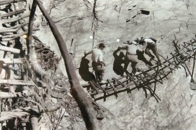 Taroko, Qingshui Cliff, Xincheng Old Street & Qixingtan Day Tour - FAQ